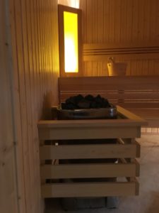 7971a638-8c7d-4505-874c-426504a973f2-225x300 SAUNY, SAUNY OGRODOWE, SAUNY DOMOWE